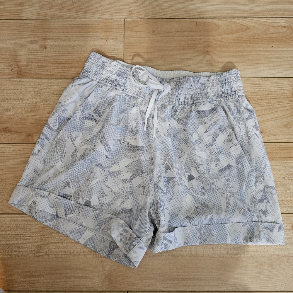 lululemon athletica Patterned Athletic Shorts